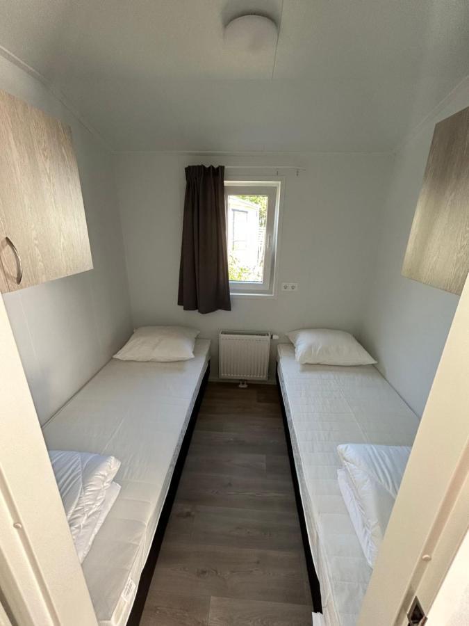 Breezy Beach Chalet Petten Ngoại thất bức ảnh